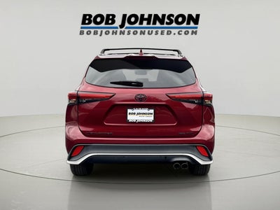 2022 Toyota Highlander XSE