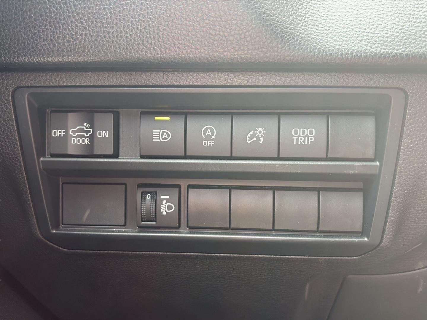2025 Toyota Tundra SR5