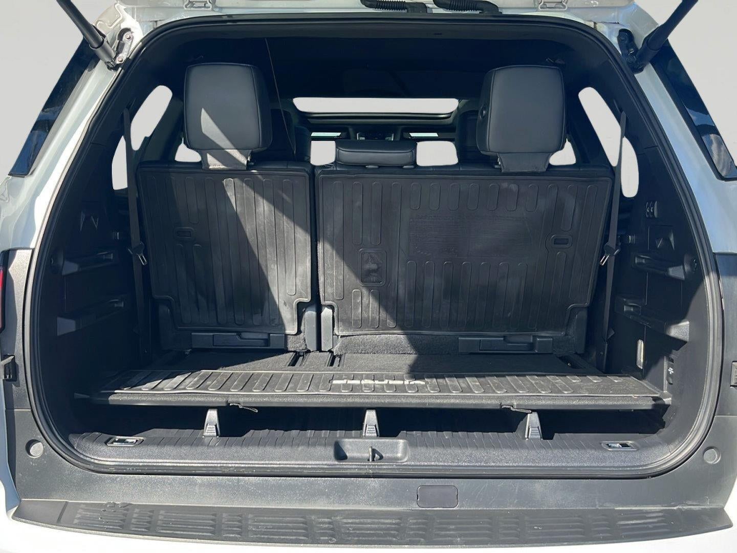 2024 Toyota Sequoia Platinum