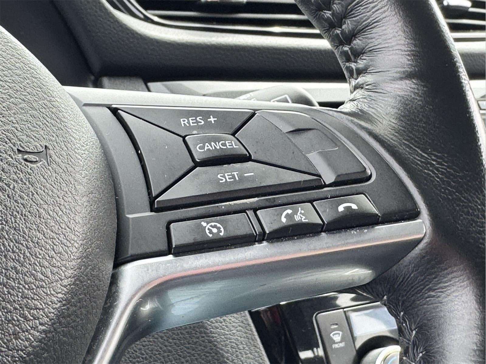 2018 Nissan Rogue Sport SV