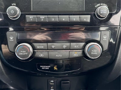 2018 Nissan Rogue Sport SV
