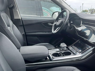 2023 Audi Q7 Premium Plus 55 TFSI quattro Tiptronic