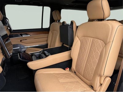 2022 Jeep Grand Wagoneer Series III