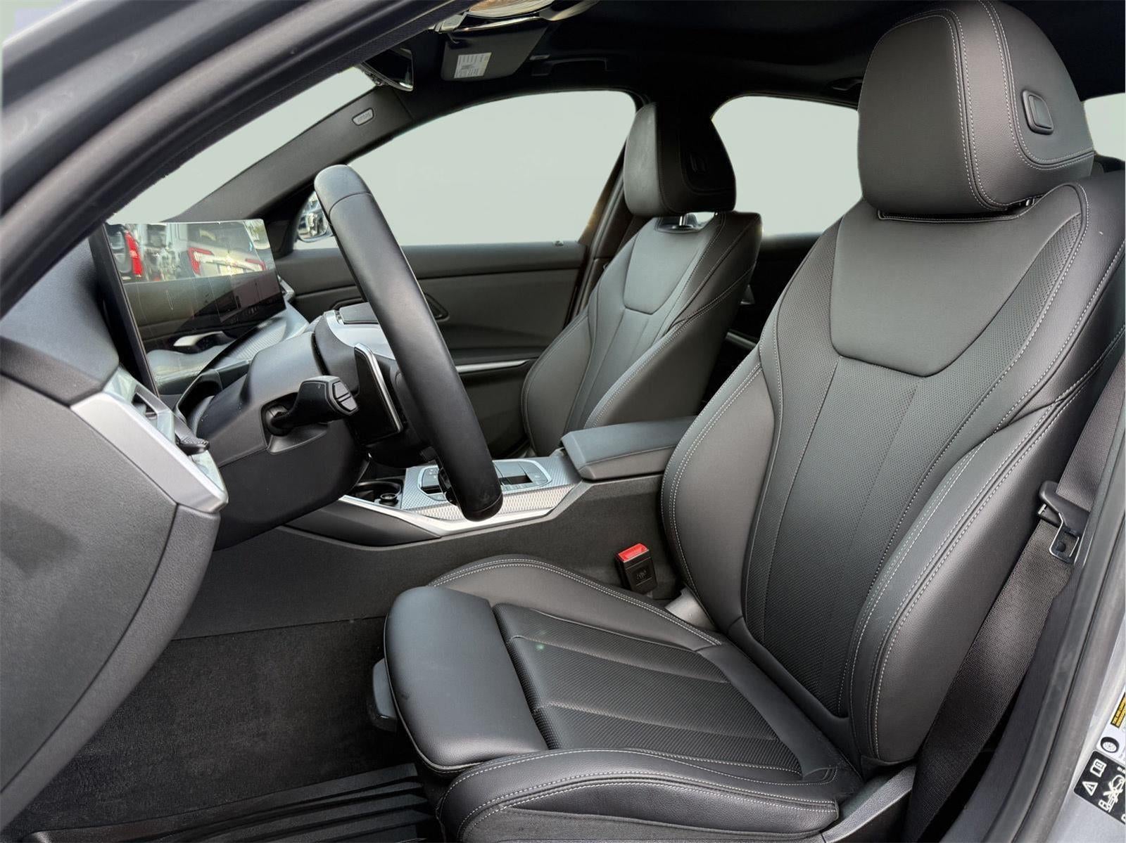 2025 BMW 3 Series 330i xDrive