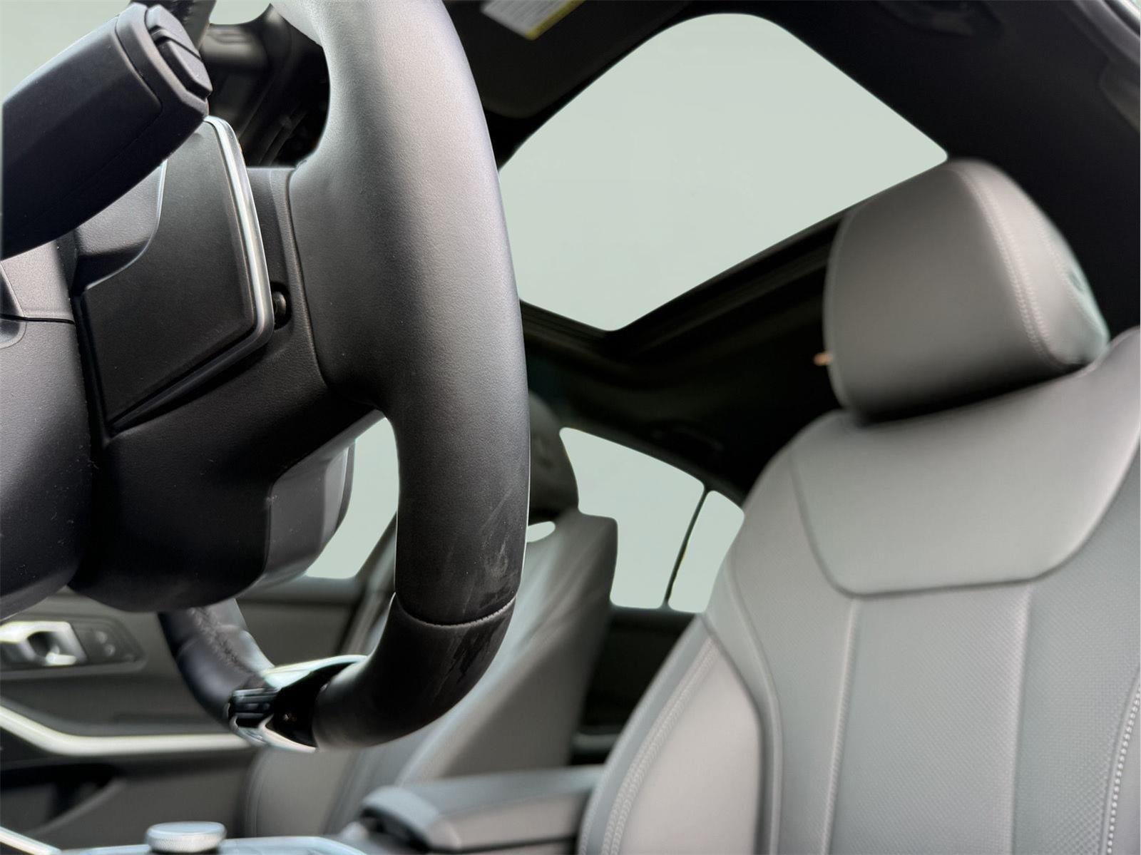 2025 BMW 3 Series 330i xDrive