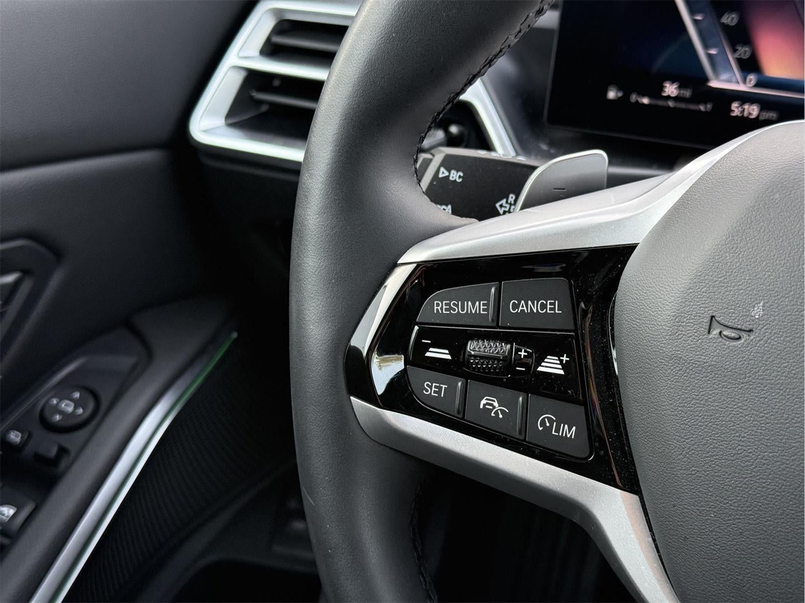 2025 BMW 3 Series 330i xDrive