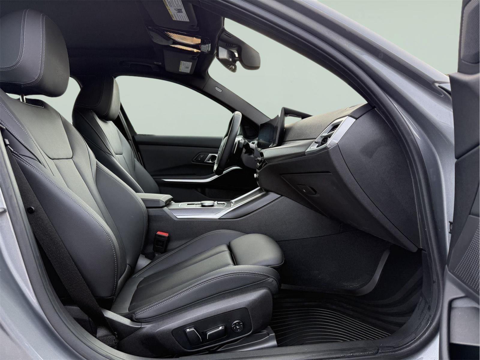 2025 BMW 3 Series 330i xDrive