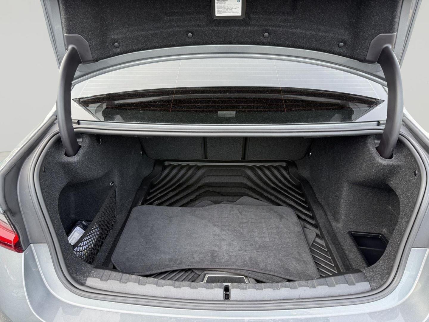 2025 BMW 3 Series 330i xDrive