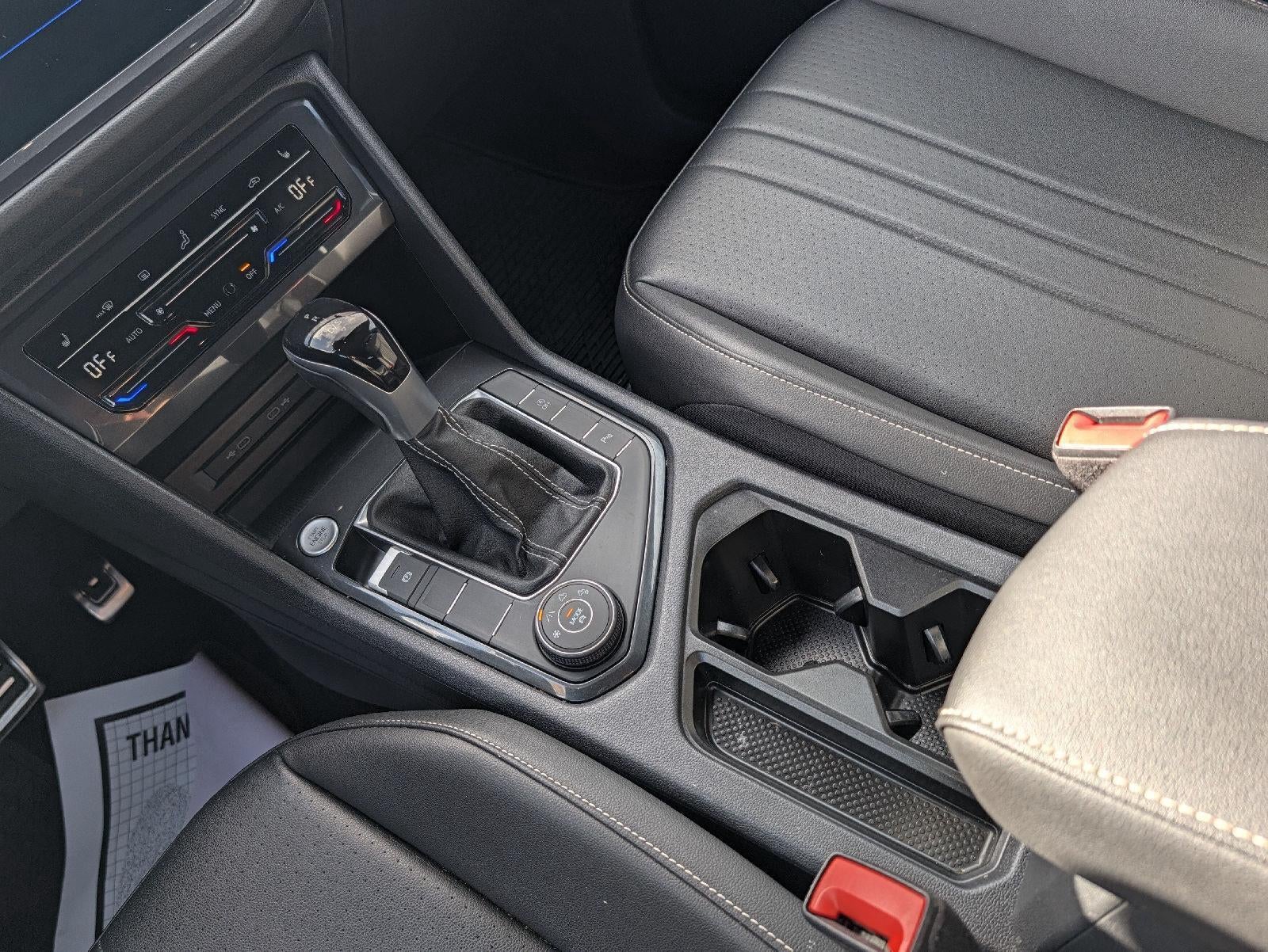 2022 Volkswagen Tiguan SE R-Line Black