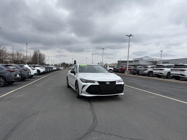 2019 Toyota AVALON SEDAN