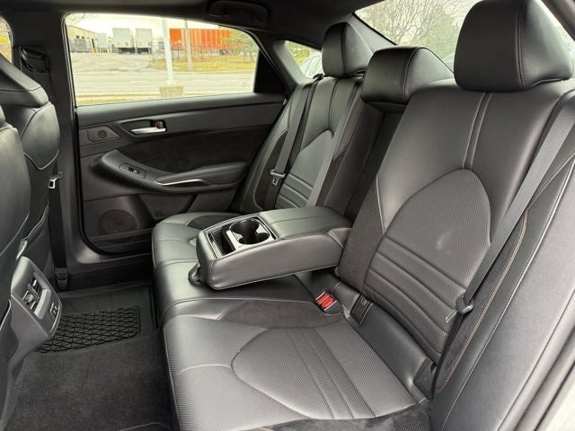 2019 Toyota AVALON SEDAN