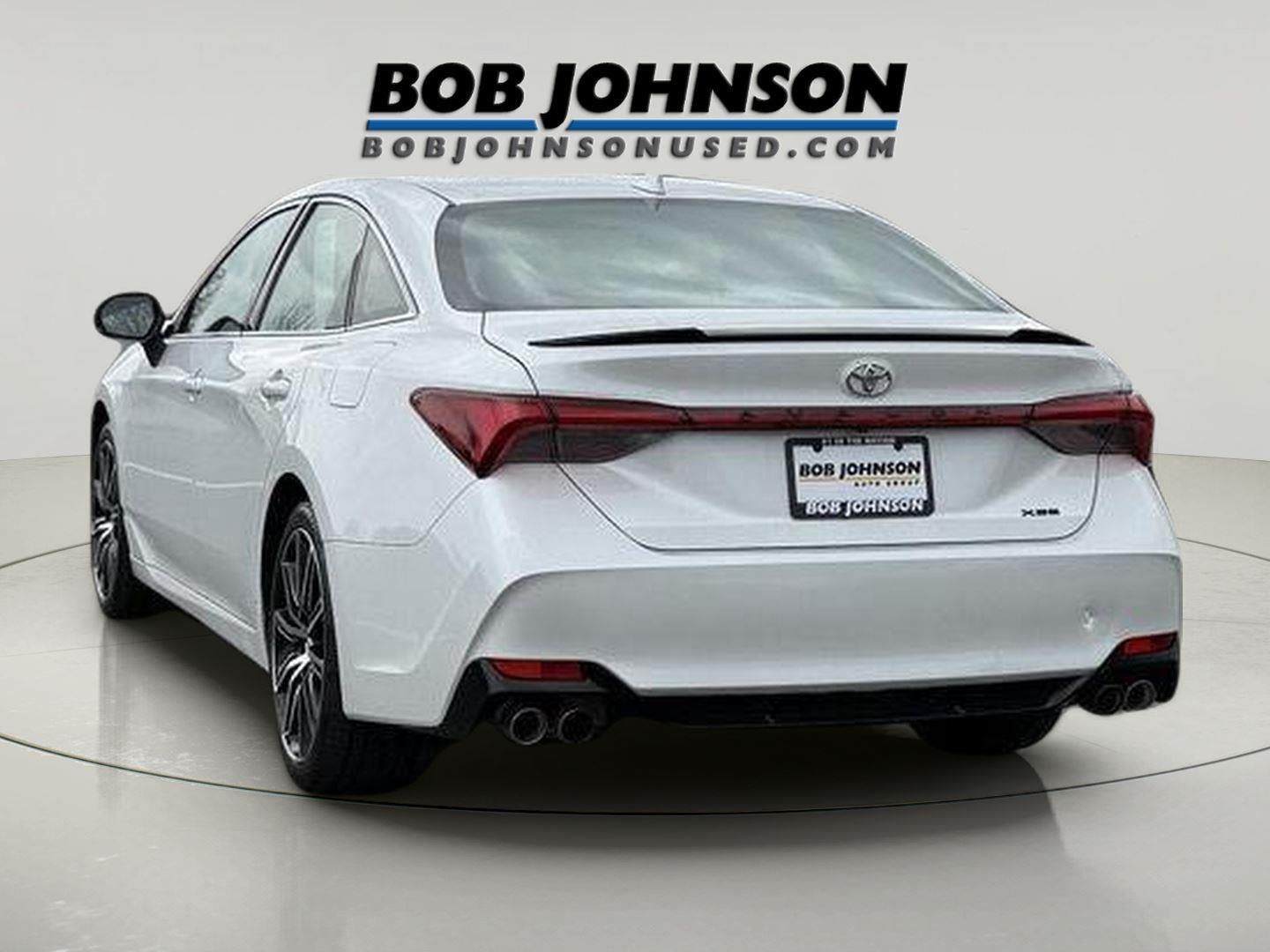 2019 Toyota AVALON SEDAN
