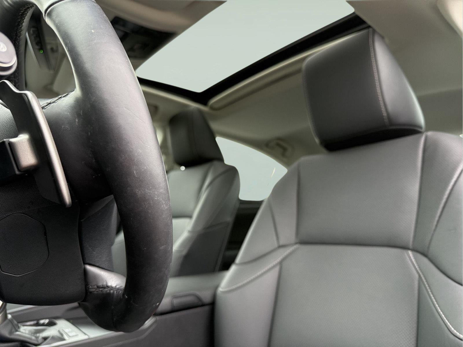 2024 Lexus ES 300h 