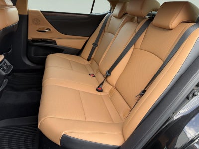 2024 Lexus ES 300h 