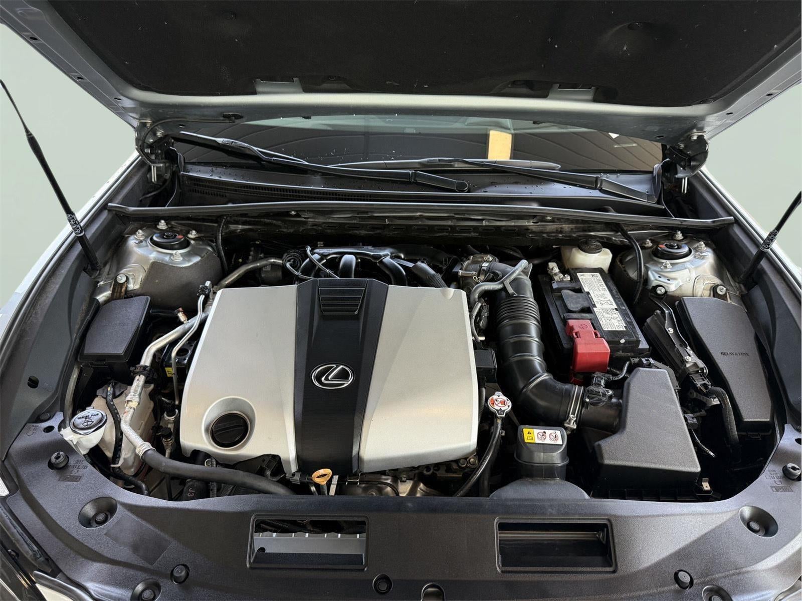 2024 Lexus ES 350 Ultra Luxury