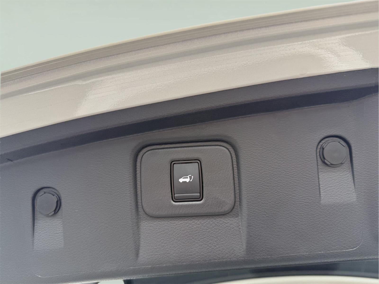 2023 Nissan Murano Platinum