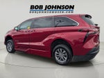 2022 Toyota Sienna XLE 8-Passenger