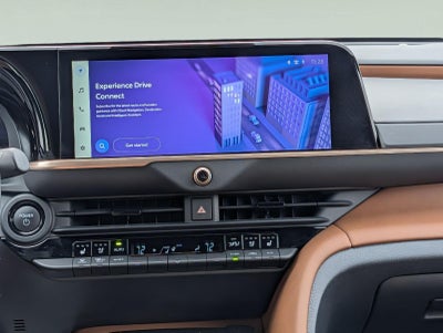 2025 Toyota Crown Signia XLE