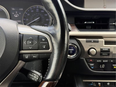 2017 Lexus ES 300H ES 300h