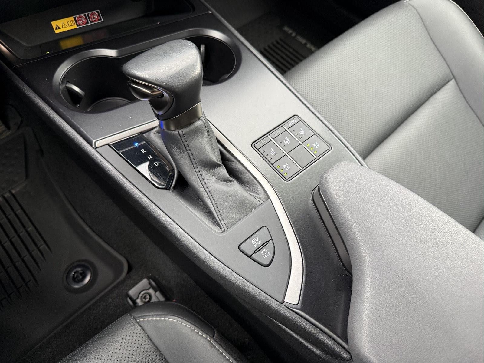 2024 Lexus Ux 250H PREMIUM AWD