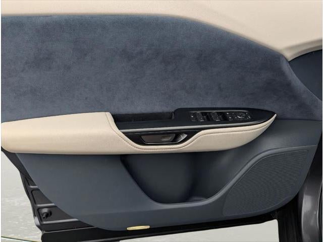 2023 Lexus RZ 450e AWD LUXURY