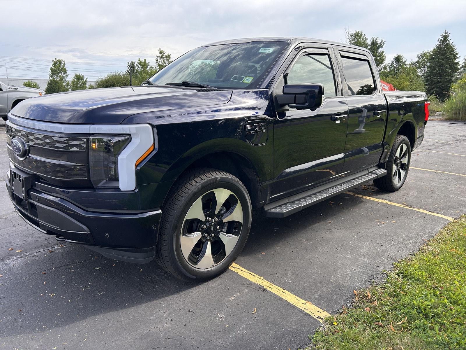 2023 Ford F-150 Lightning Pro