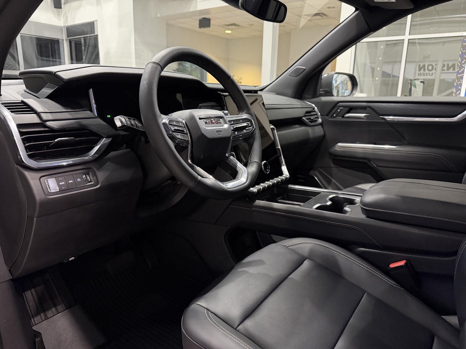 2024 GMC Acadia Elevation
