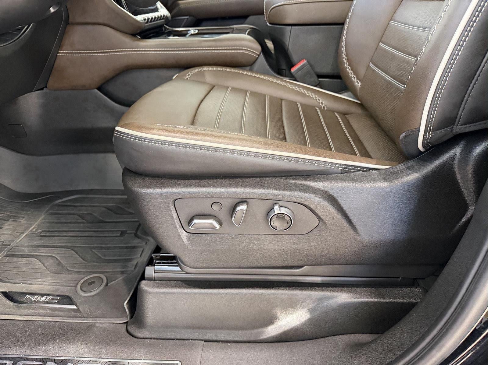 2025 GMC Yukon Denali Ultimate