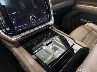 2025 GMC Yukon Denali Ultimate