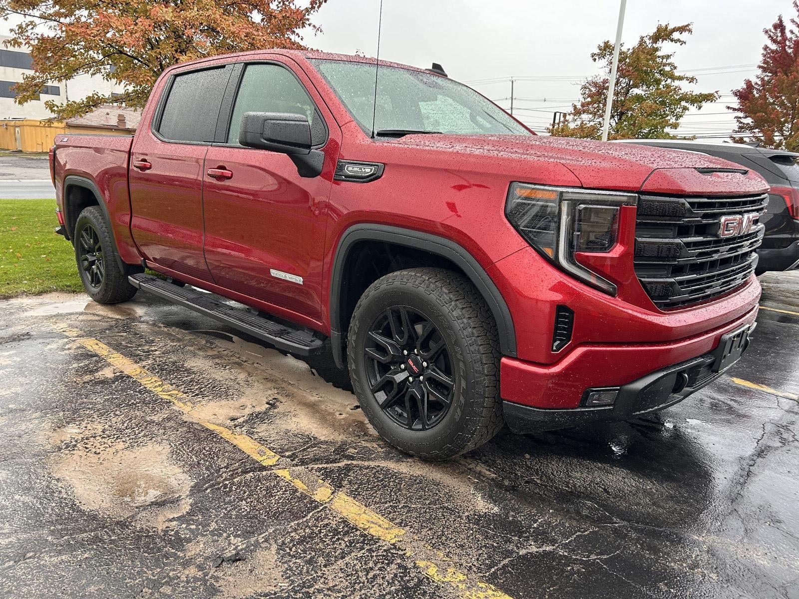 2024 GMC Sierra 1500 Elevation