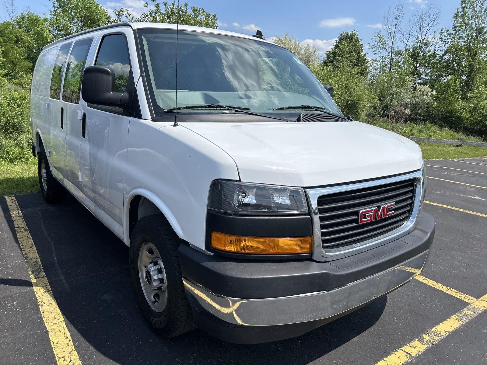 2023 GMC Savana Cargo 2500 Work Van