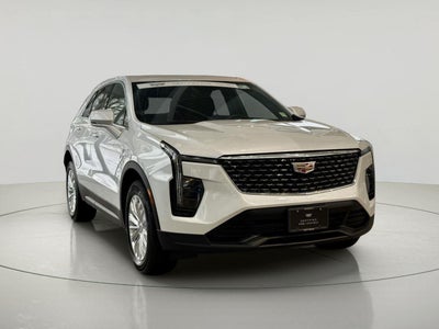 2024 Cadillac XT4 Luxury