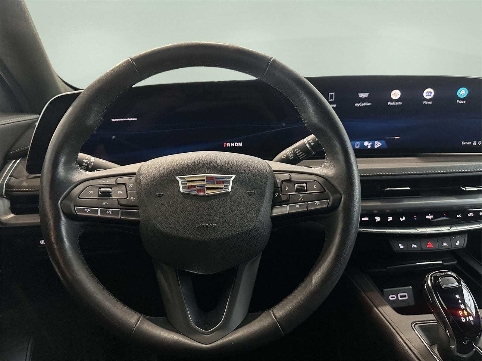 2024 Cadillac XT4 Luxury