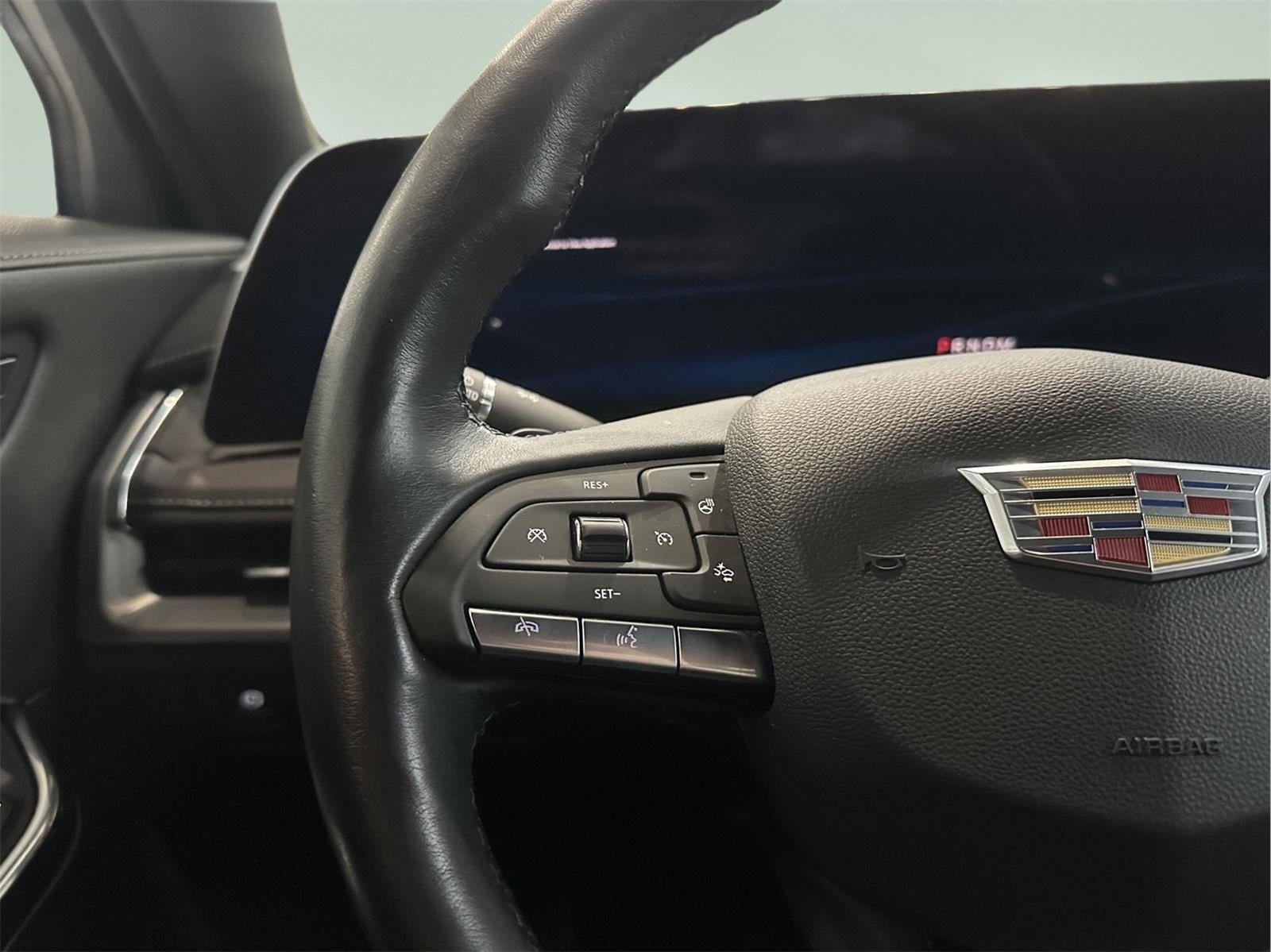 2024 Cadillac XT4 Luxury