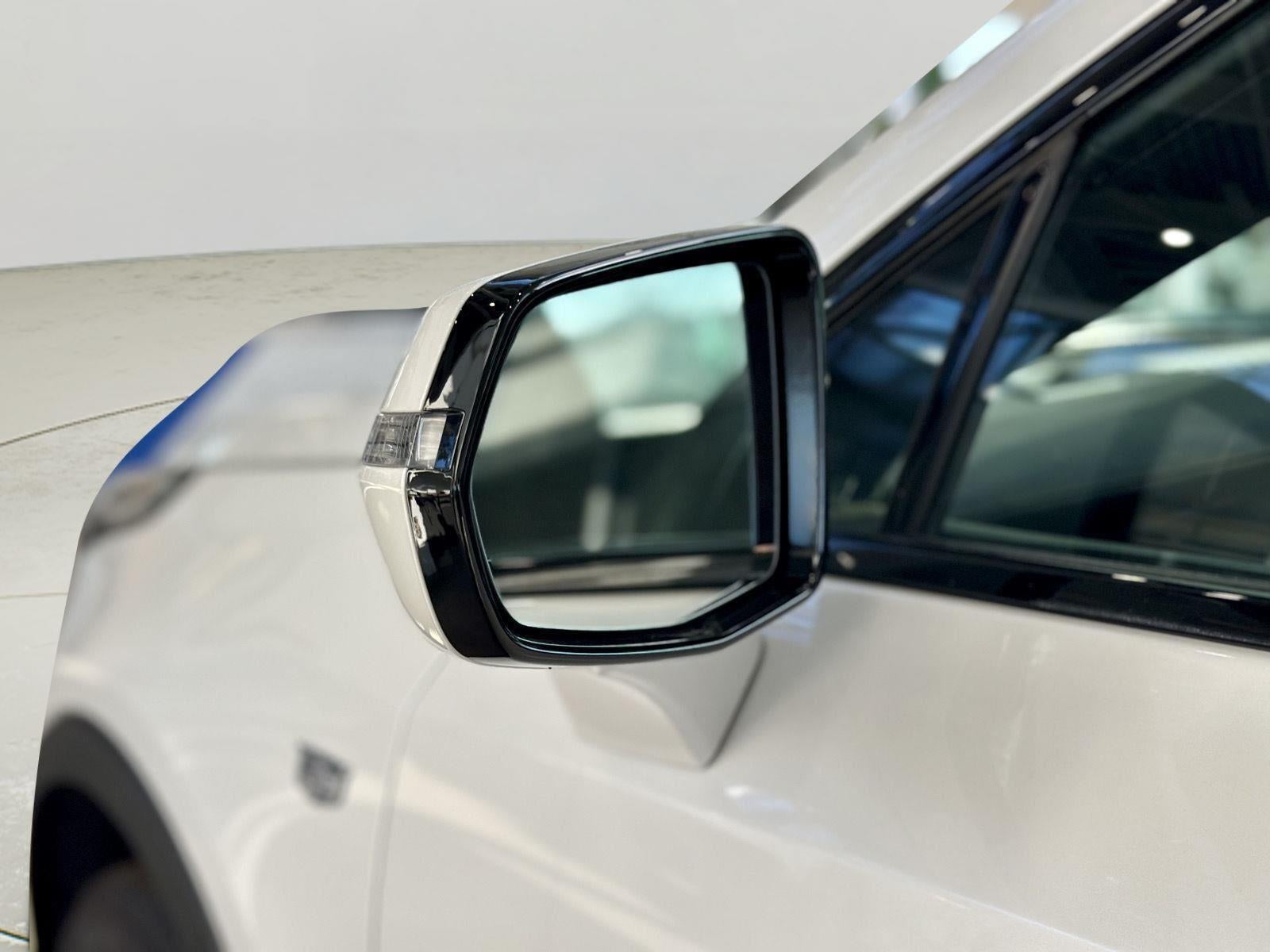 2022 Cadillac XT4 Luxury