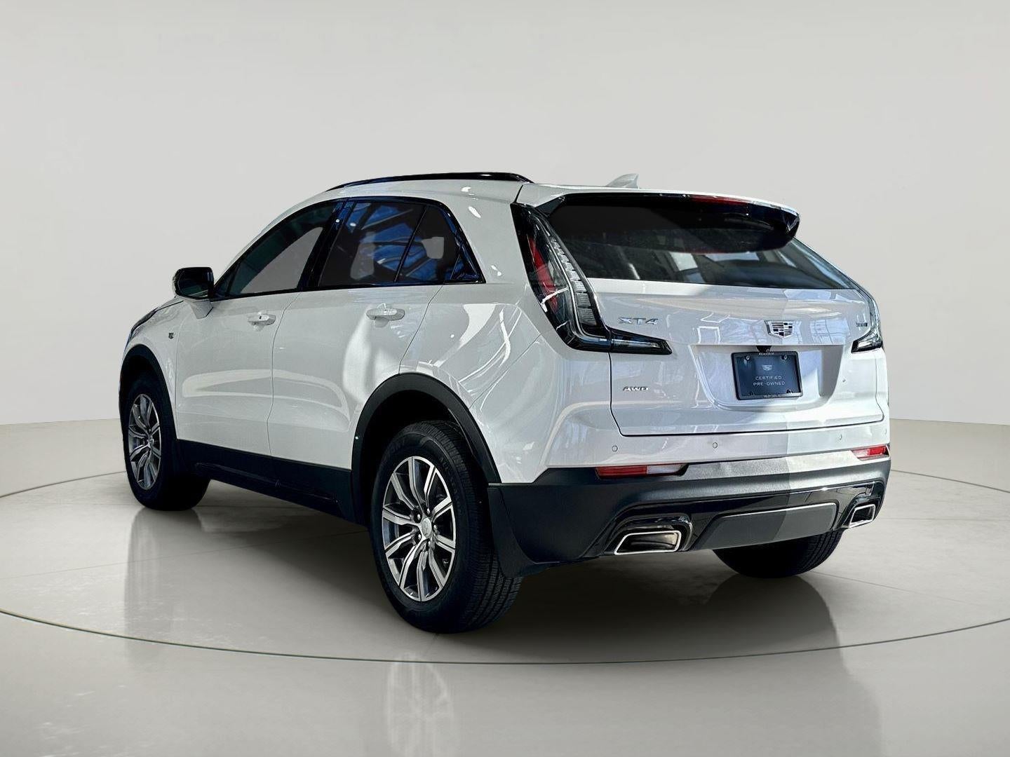 2022 Cadillac XT4 Luxury