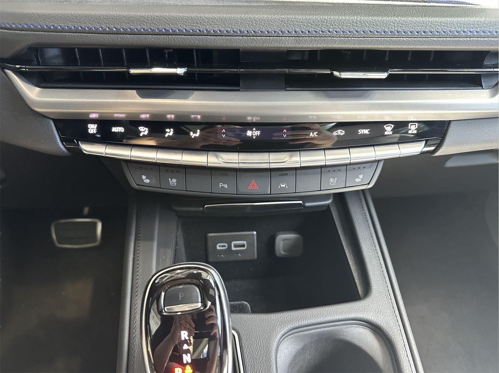 2024 Cadillac XT4 Sport