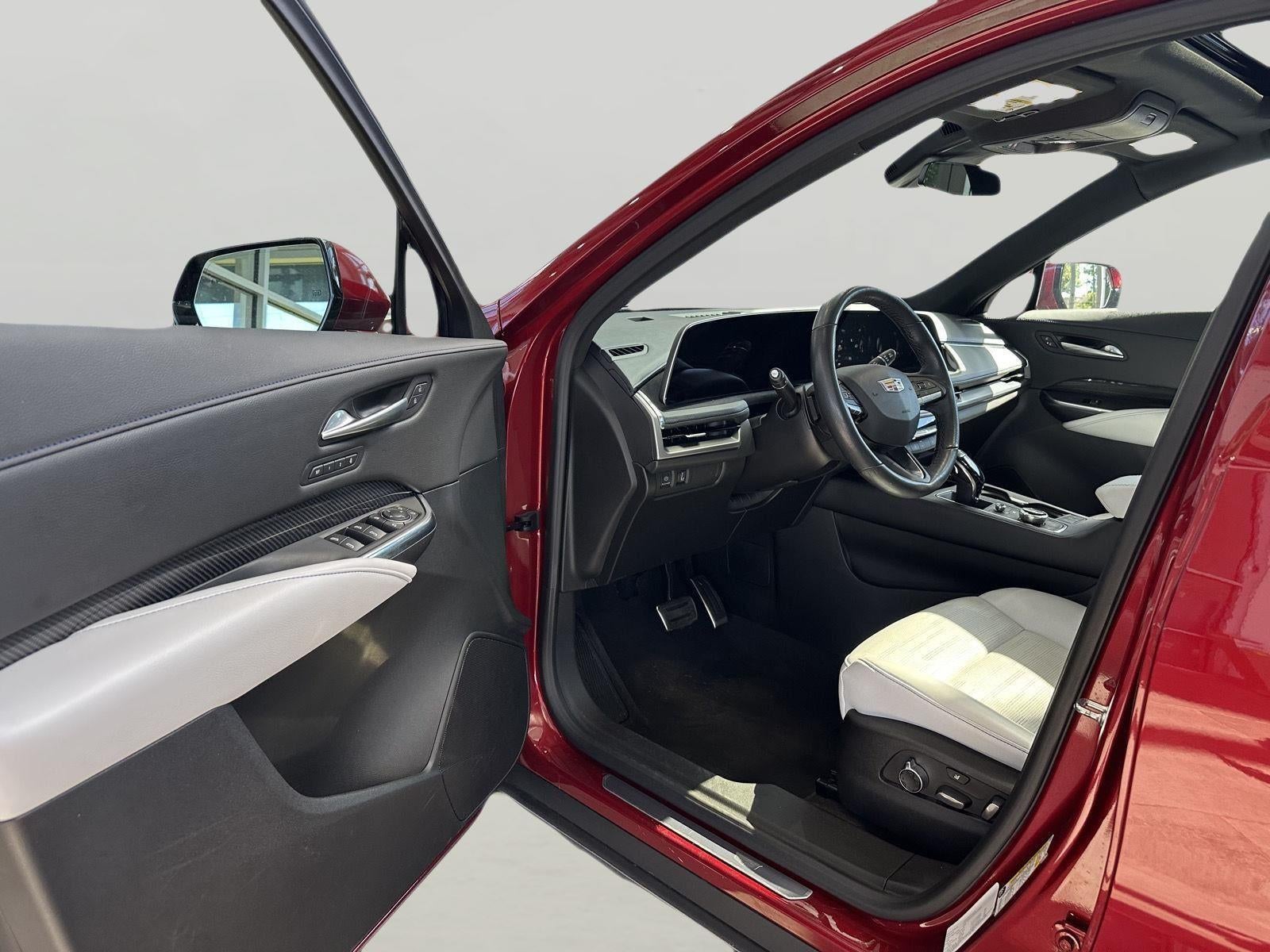 2024 Cadillac XT4 Sport