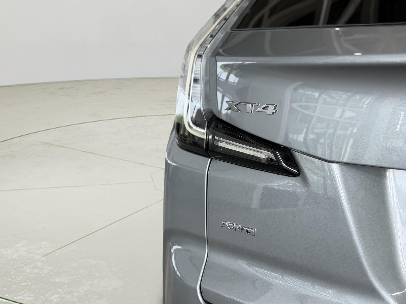 2023 Cadillac XT4 AWD Sport