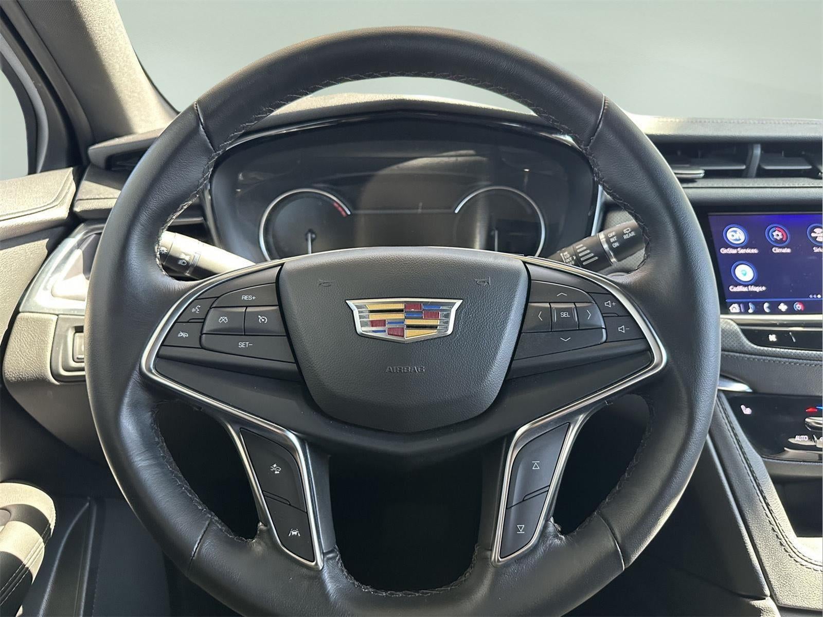 2023 Cadillac XT5 Luxury
