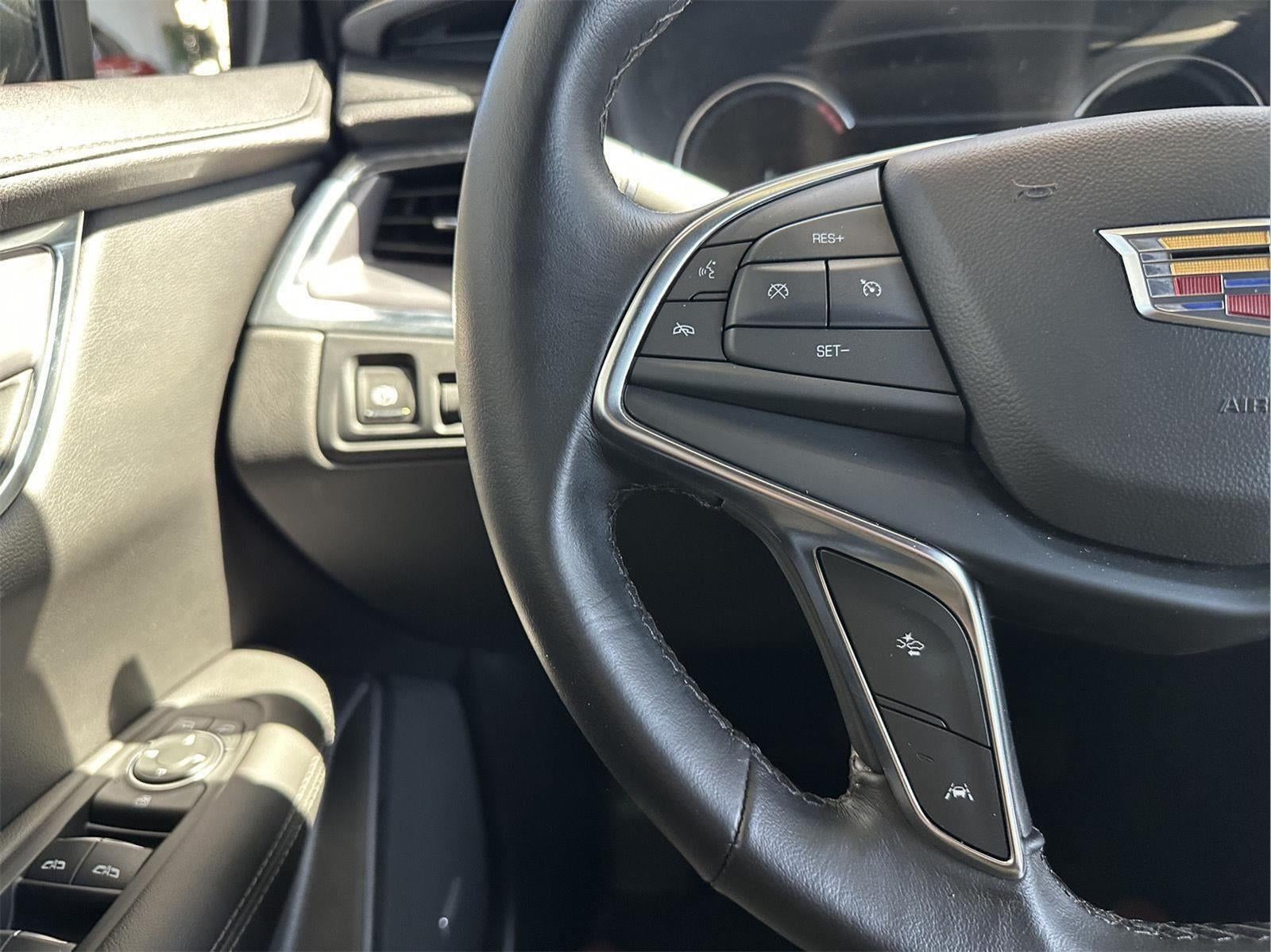 2023 Cadillac XT5 Luxury