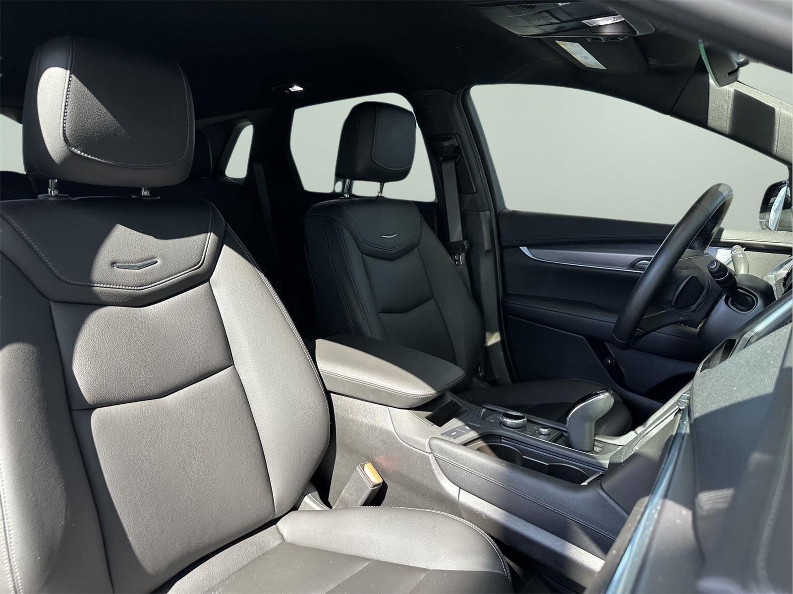 2023 Cadillac XT5 Luxury