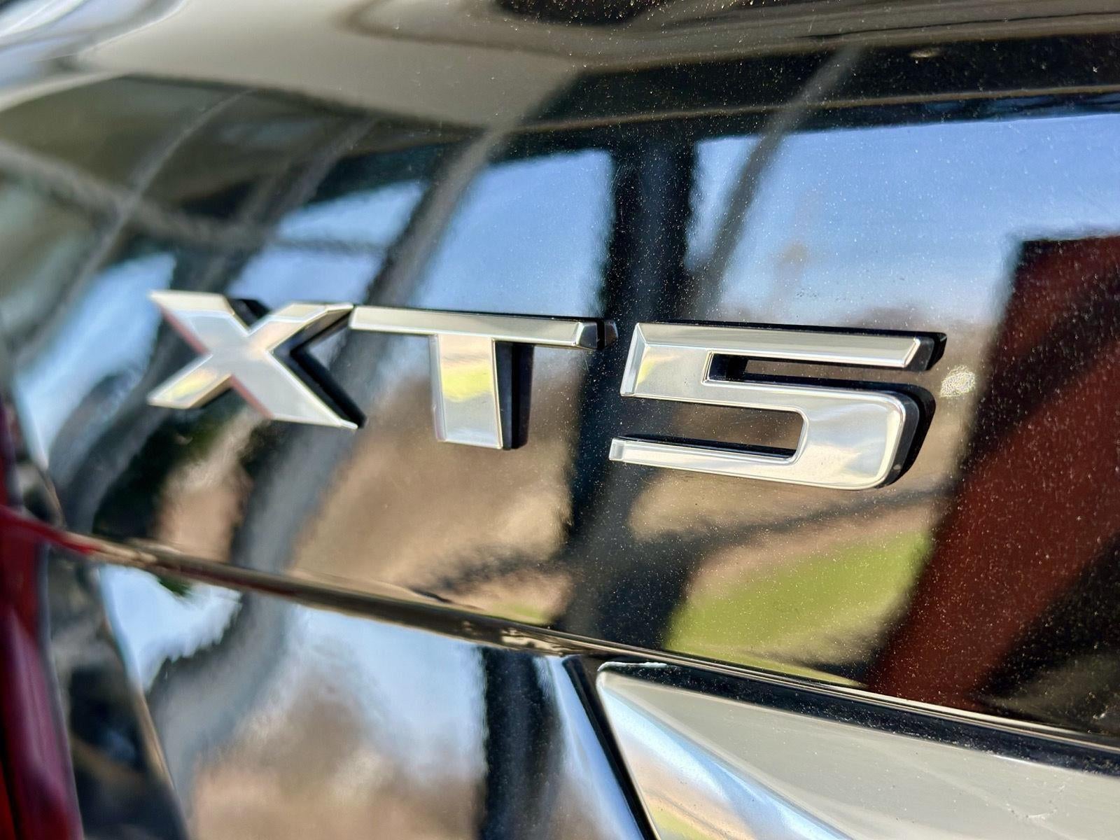 2023 Cadillac XT5 Luxury