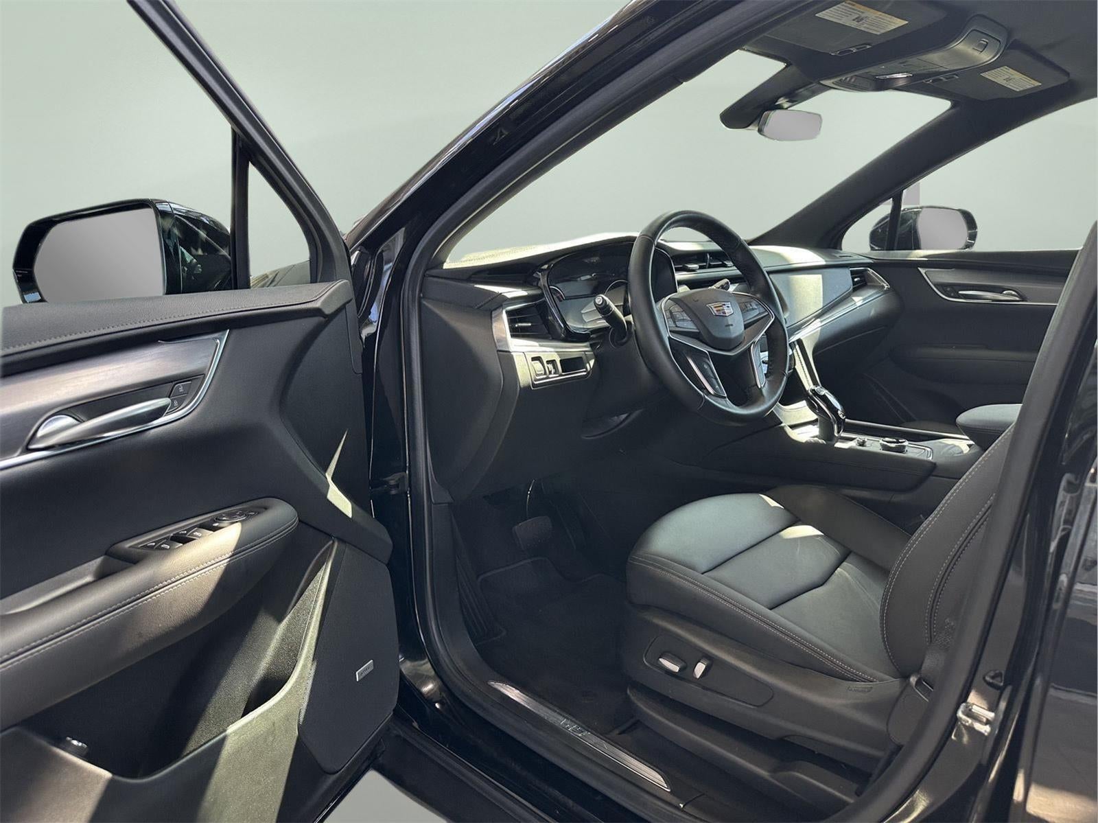 2023 Cadillac XT5 Luxury