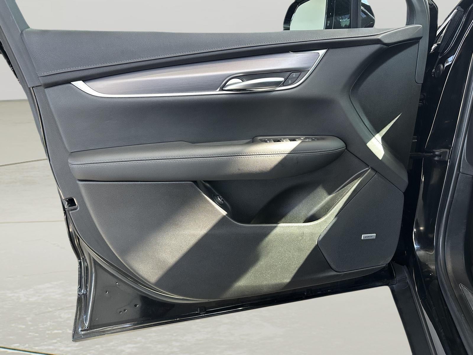 2023 Cadillac XT5 Luxury