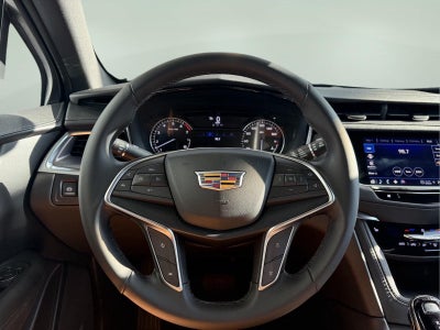 2024 Cadillac XT5 Luxury