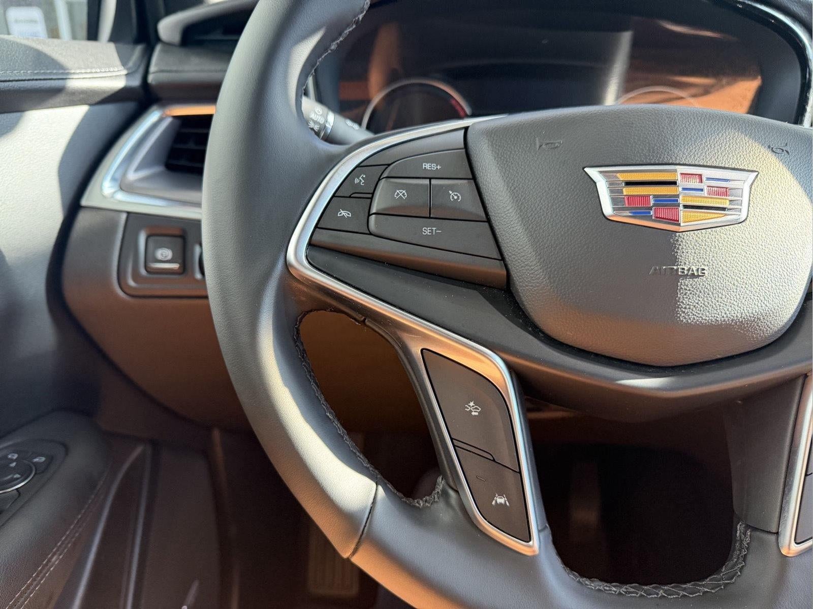 2024 Cadillac XT5 Luxury