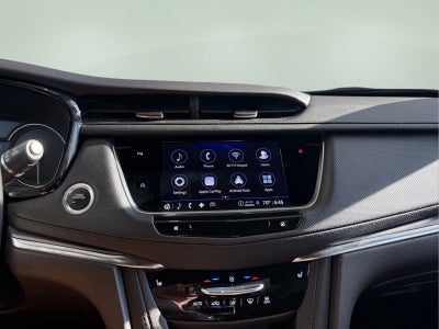 2024 Cadillac XT5 Luxury