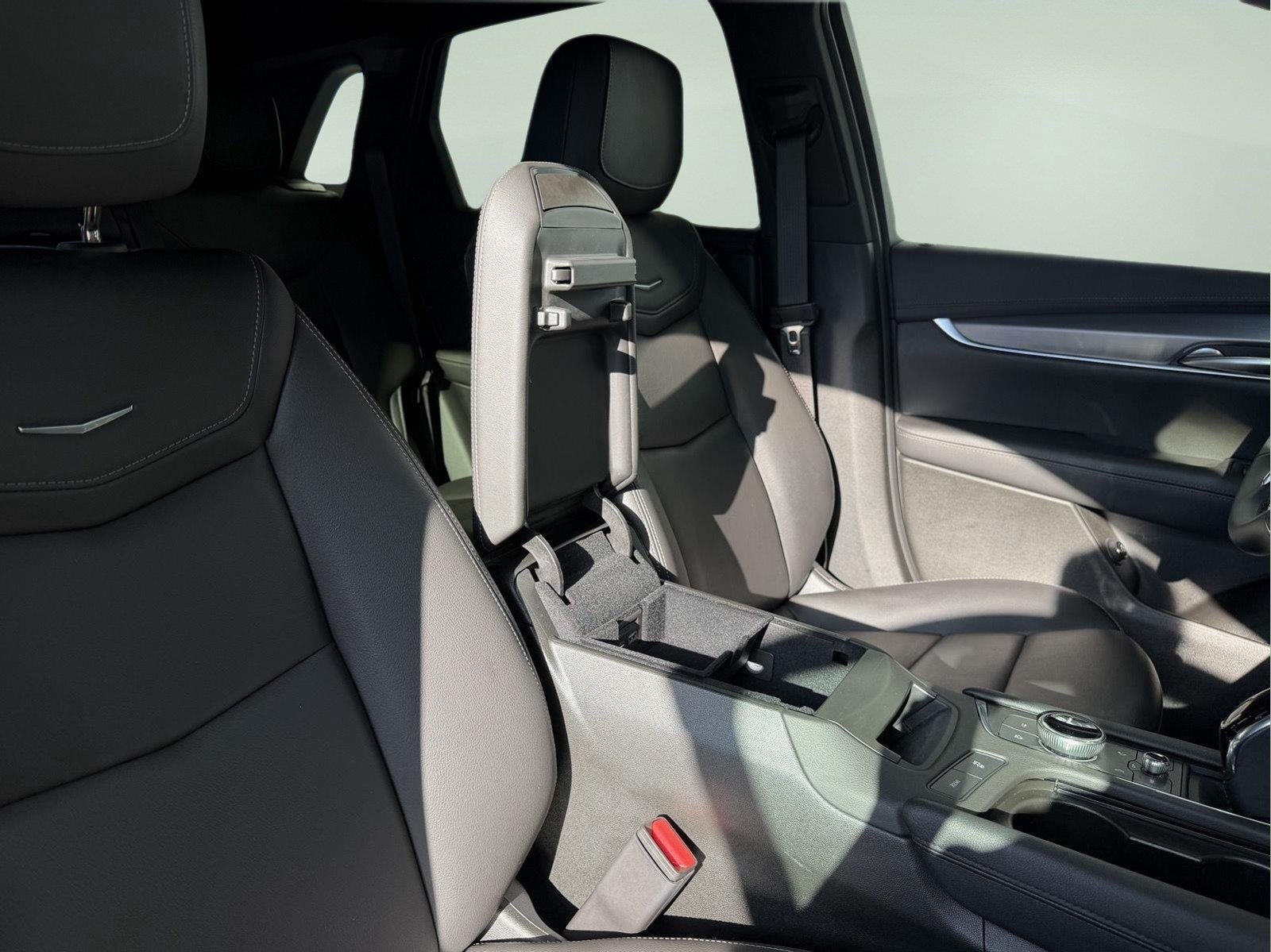 2024 Cadillac XT5 Luxury