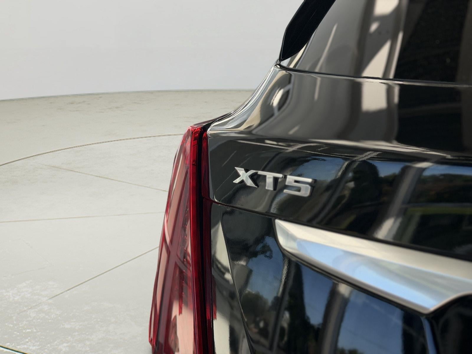 2024 Cadillac XT5 Luxury